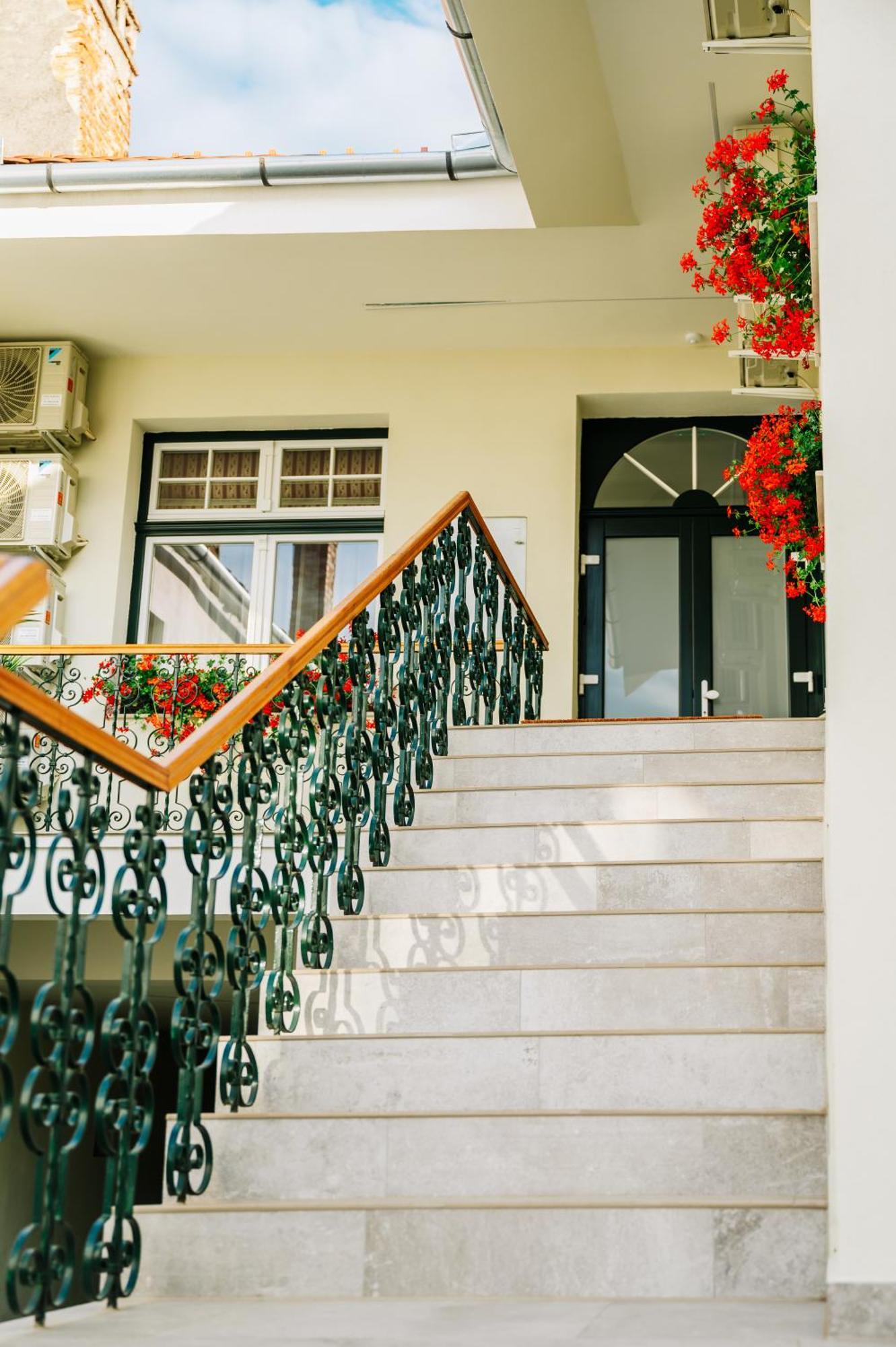 Casa Gallo (Adults Only) Sibiu Exterior photo